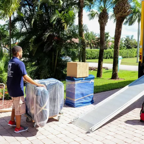 Long distance move Naples, Florida (1)